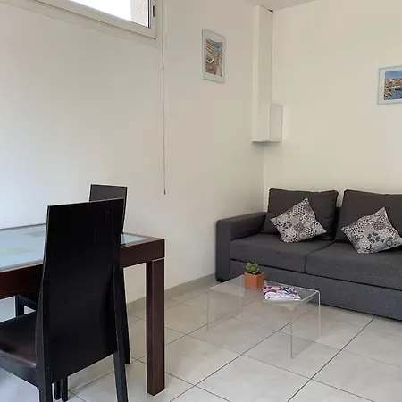 T2 Dans Villa Plain-Pied Avec Parking Prive Canet-en-Roussillon Buitenkant foto